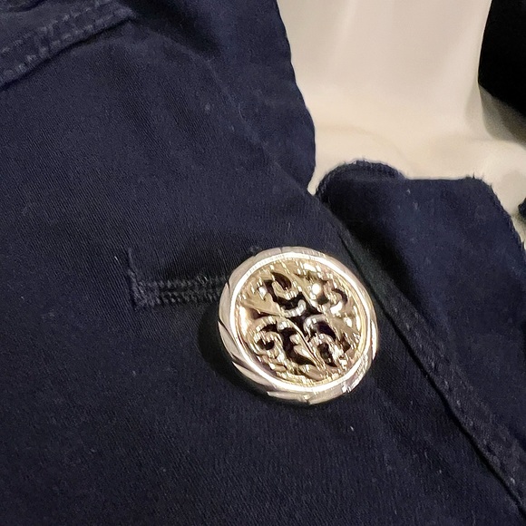 Dressbarn Ruffle & Button Blouse - Picture 5 of 6